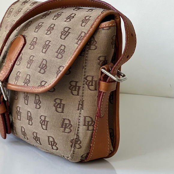 Dooney & Bourke monogram logo canvas and leather crossbody bag - Picture 6 of 15